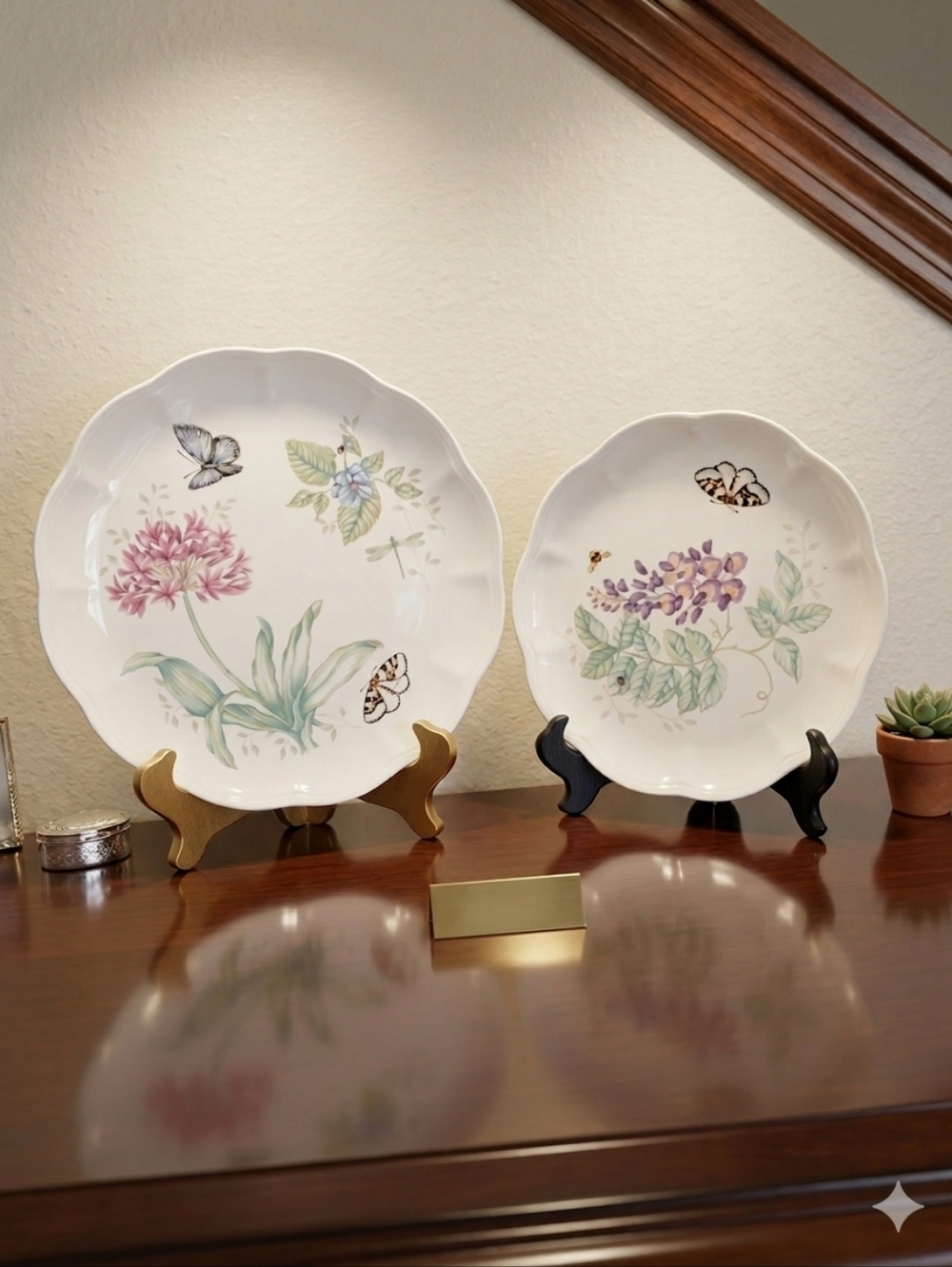 Lenox White Scalloped Dinner Plates with Pastel Floral‎ & Butterfly Motifs